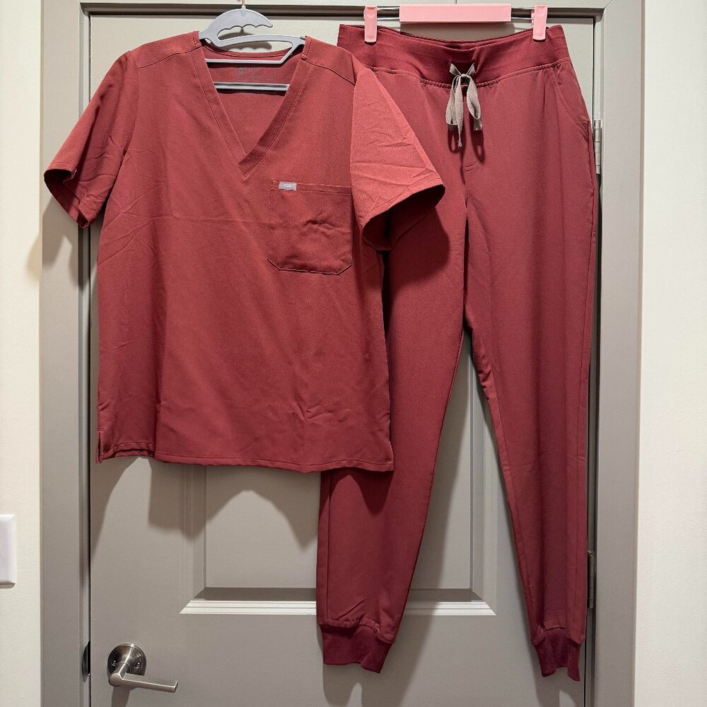 FIGS Dark Cherry – Catarina (XL) & HW Zamora (L Tall)